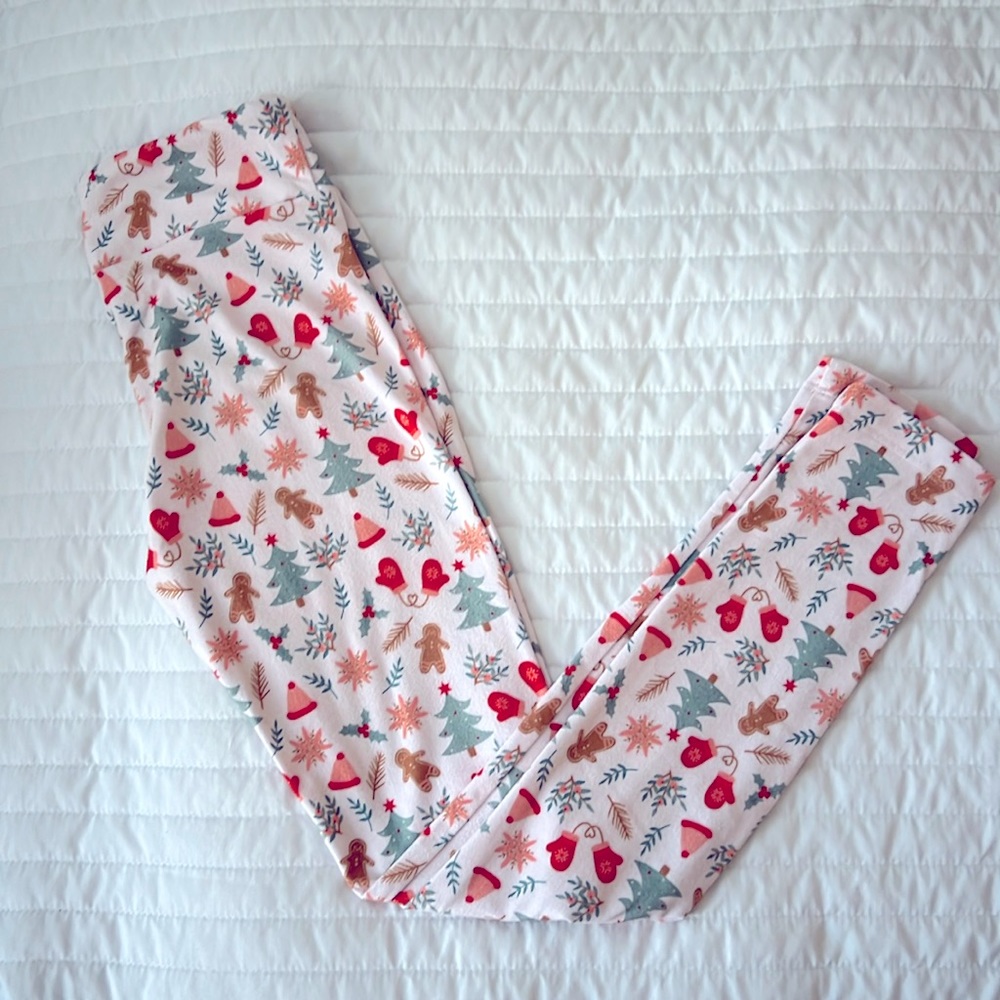 Gingerbread Print Leggings from Charlie’s Project Kids